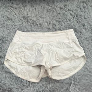 Lululemon Speed Up Shorts LR 2.5"